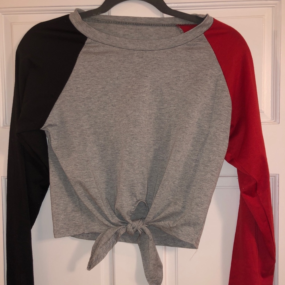 Tri color tie top